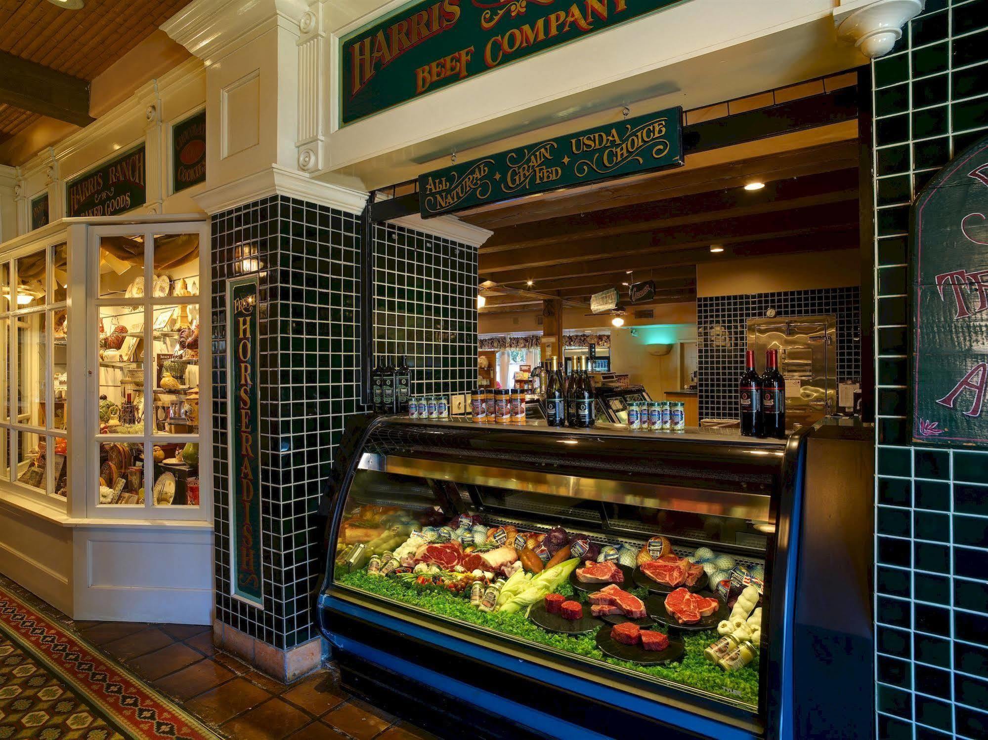 Harris Ranch Inn And Restaurant Huron Bagian luar foto